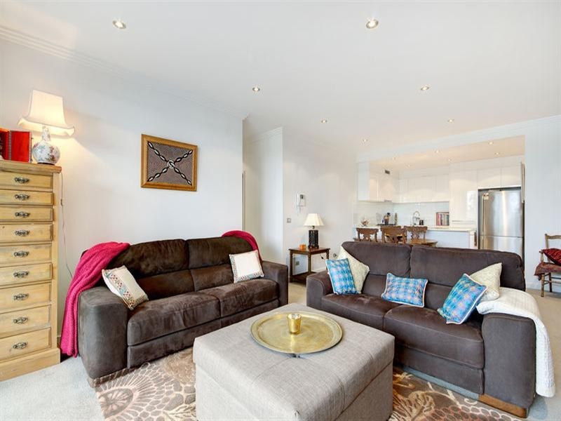 24/40 McCauley Street, Thirroul NSW 2515