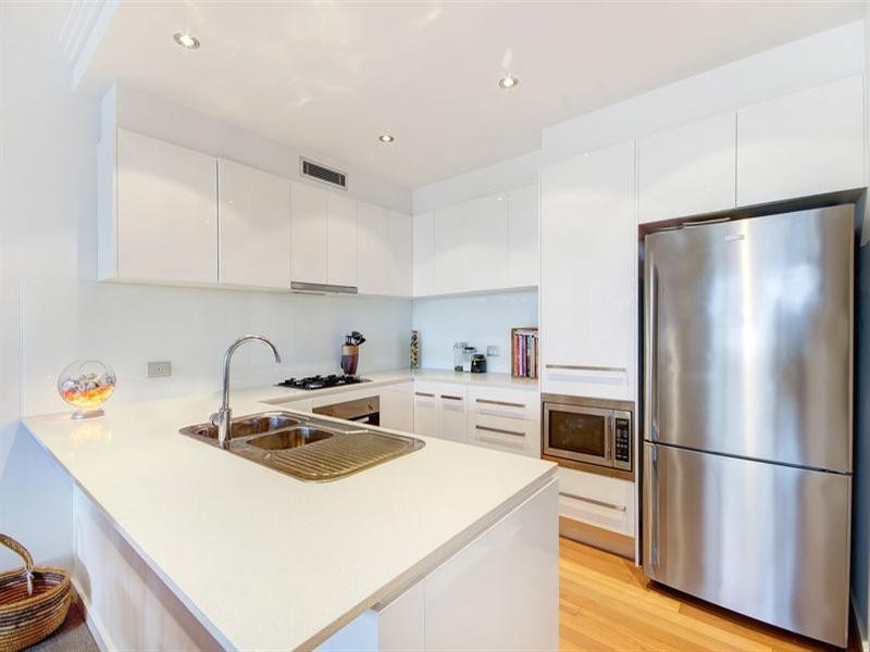 24/40 McCauley Street, Thirroul NSW 2515