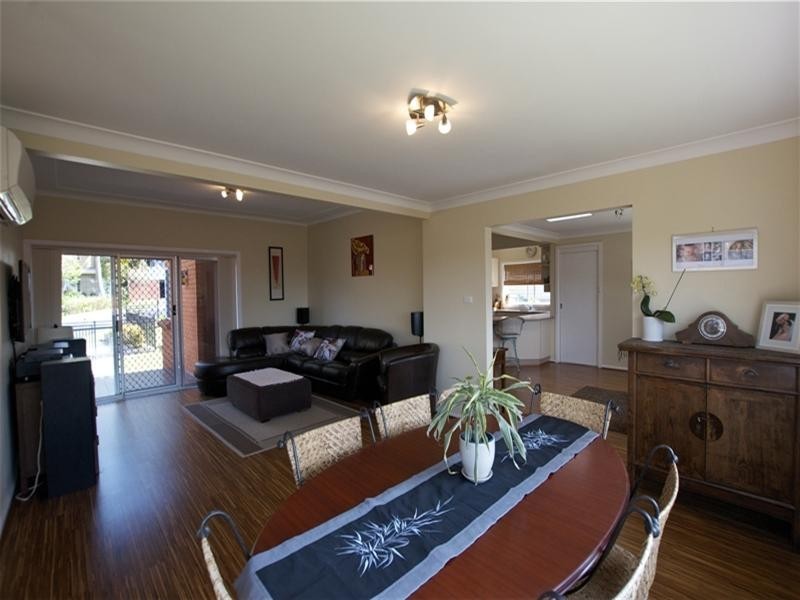 17 Joseph Street, Woonona NSW 2517
