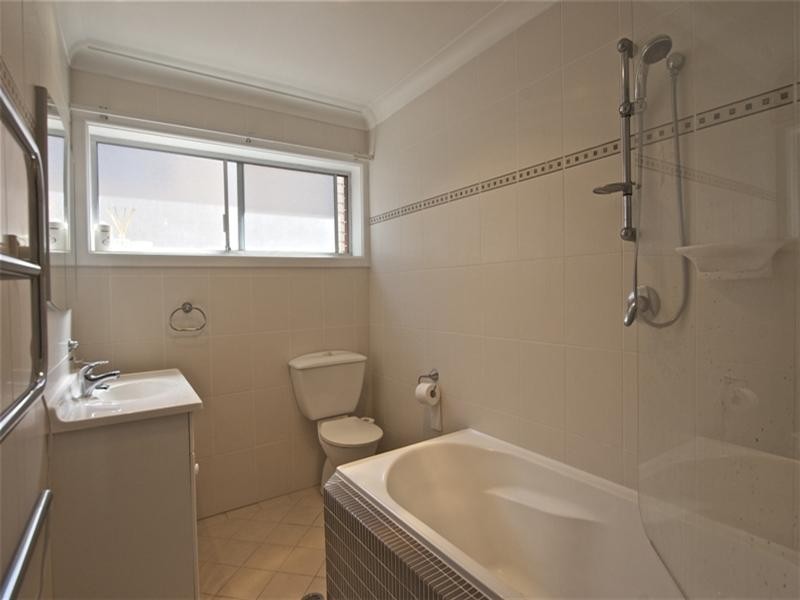 17 Joseph Street, Woonona NSW 2517