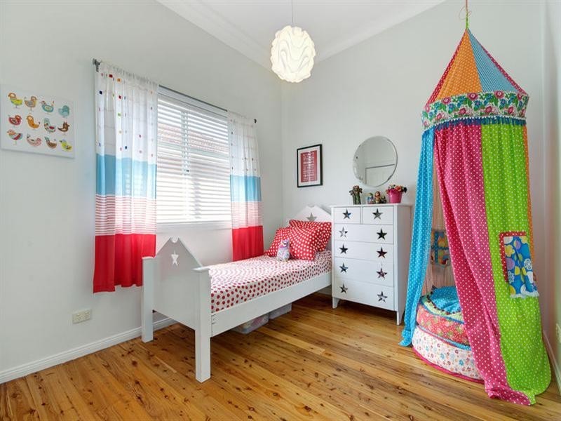 11a Lachlan Street, Thirroul NSW 2515