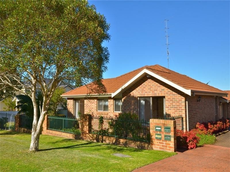 1/21-23 Farrell Road, Balgownie NSW 2519