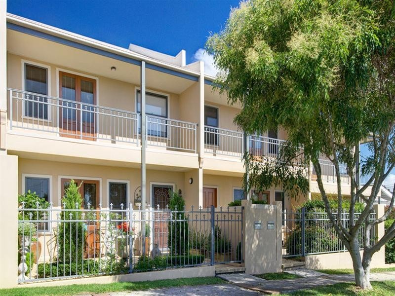3/24 Fisher Street, Wollongong NSW 2500