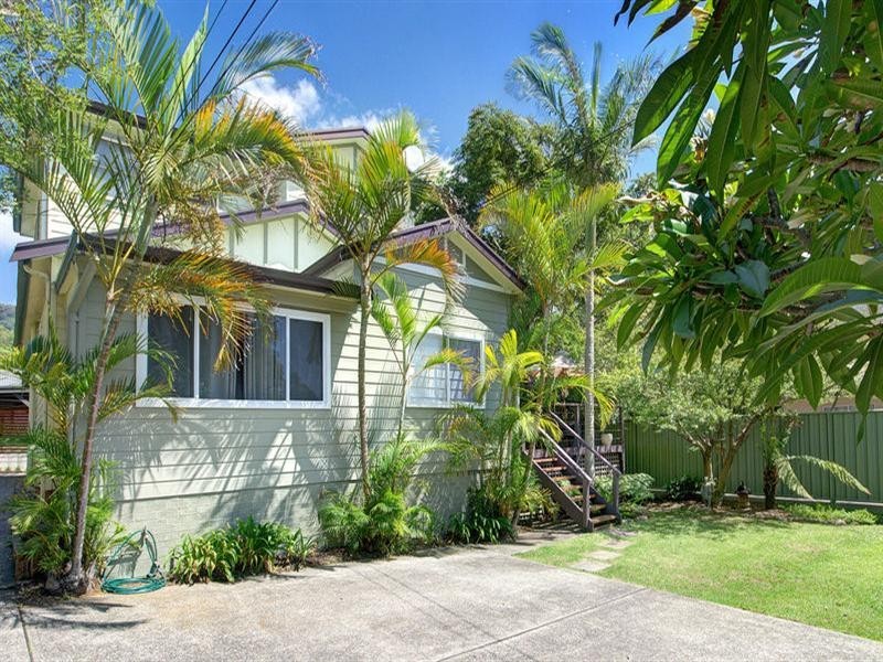 50a Pass Avenue, Thirroul NSW 2515