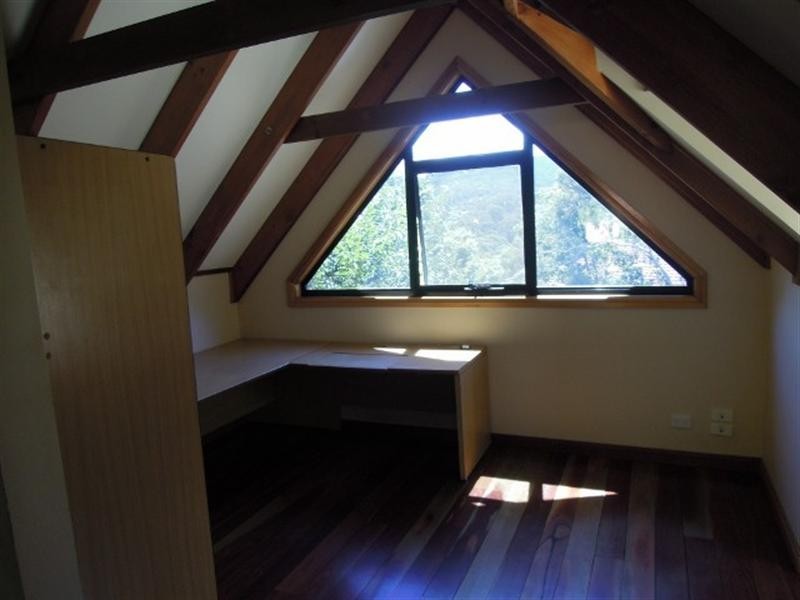 26 Camden Grove, Figtree NSW 2525