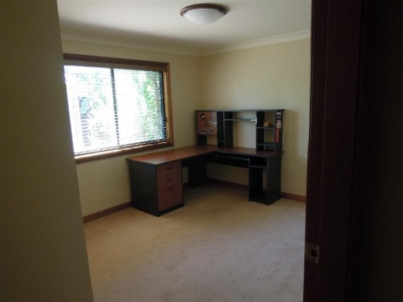 26 Camden Grove, Figtree NSW 2525