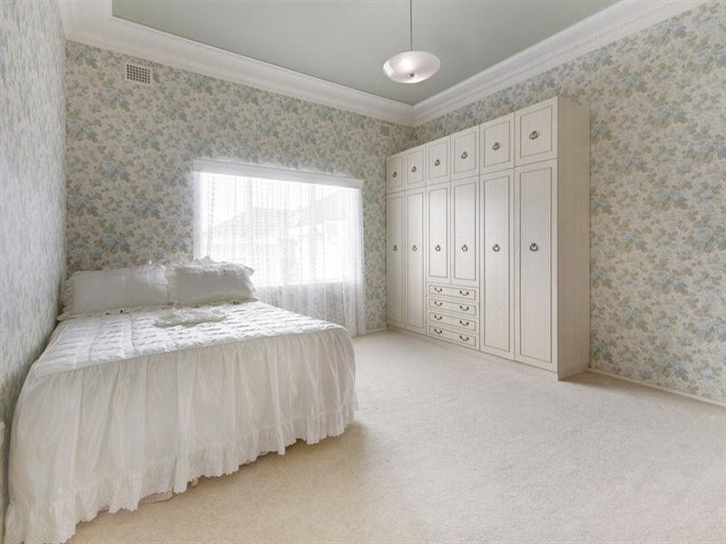 54 Francis Street, Corrimal NSW 2518