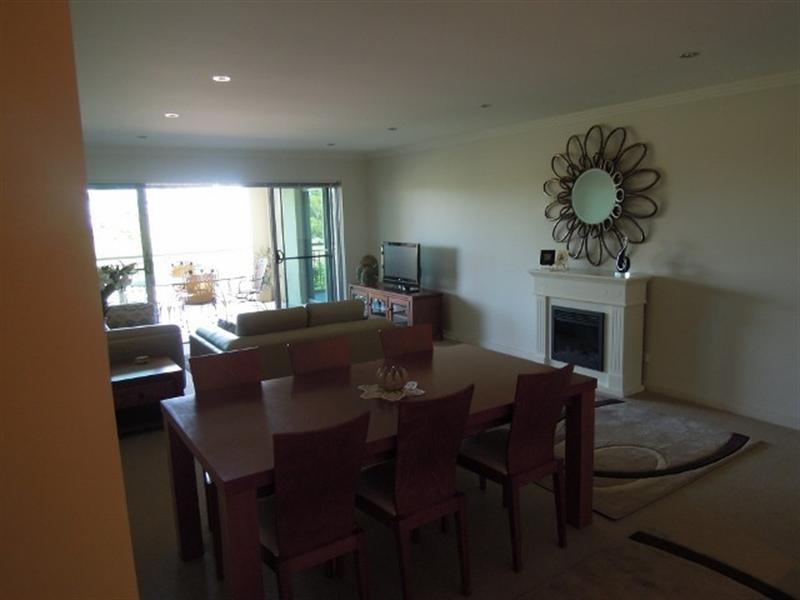 12/5 Station Street, Thirroul NSW 2515