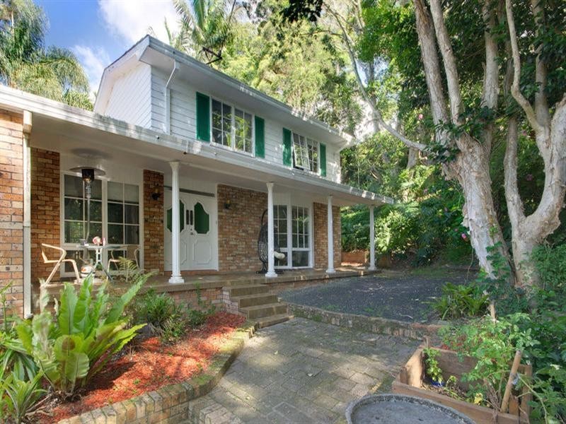 42 Kanangra Drive, Thirroul NSW 2515