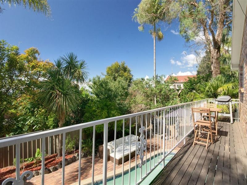 42 Kanangra Drive, Thirroul NSW 2515
