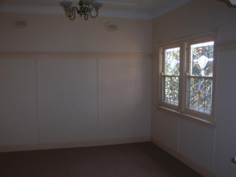 23 Hewitts Avenue, Thirroul NSW 2515