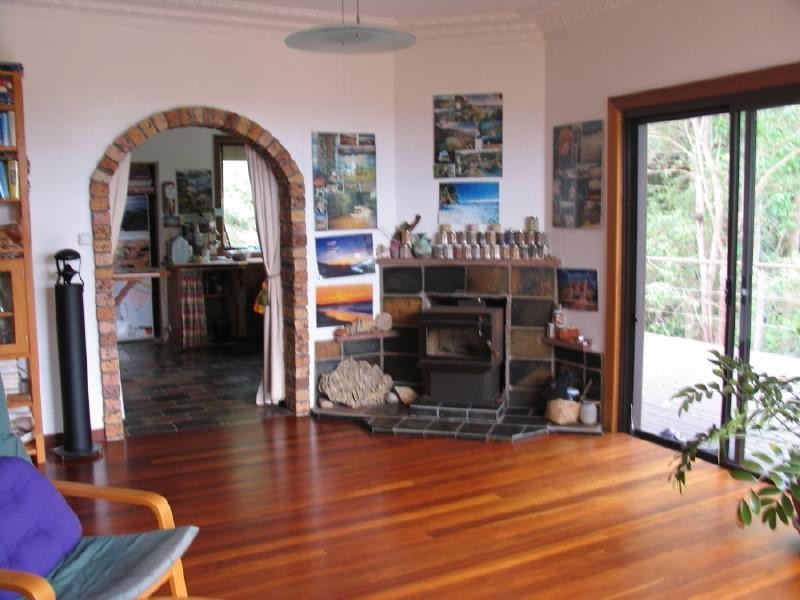 2 Balfour Road, Austinmer NSW 2515