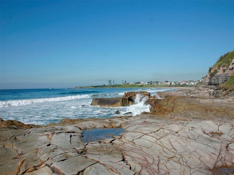12 The Esplanade, Thirroul NSW 2515