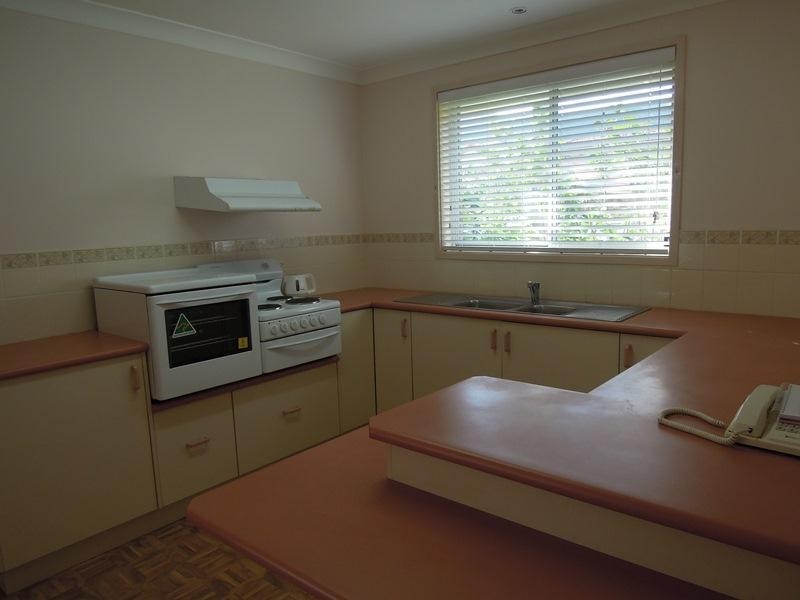 2/24 Harbord Street, Thirroul NSW 2515