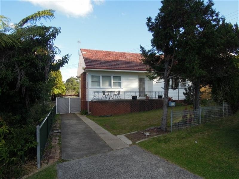 56 Lachlan Street, Thirroul NSW 2515