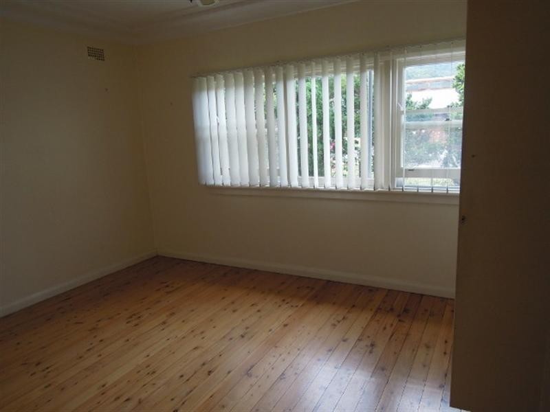 56 Lachlan Street, Thirroul NSW 2515