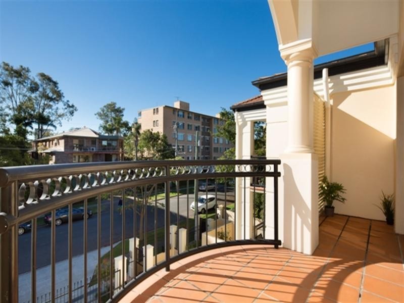 5/127 Macquarie Street, St Lucia QLD 4067
