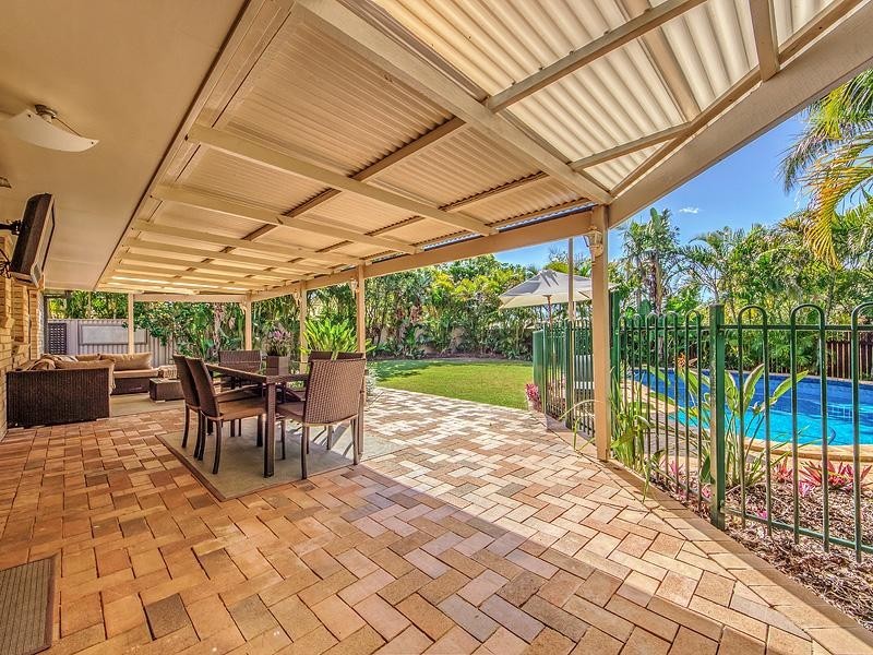 62 Raeside Street, Westlake QLD 4074