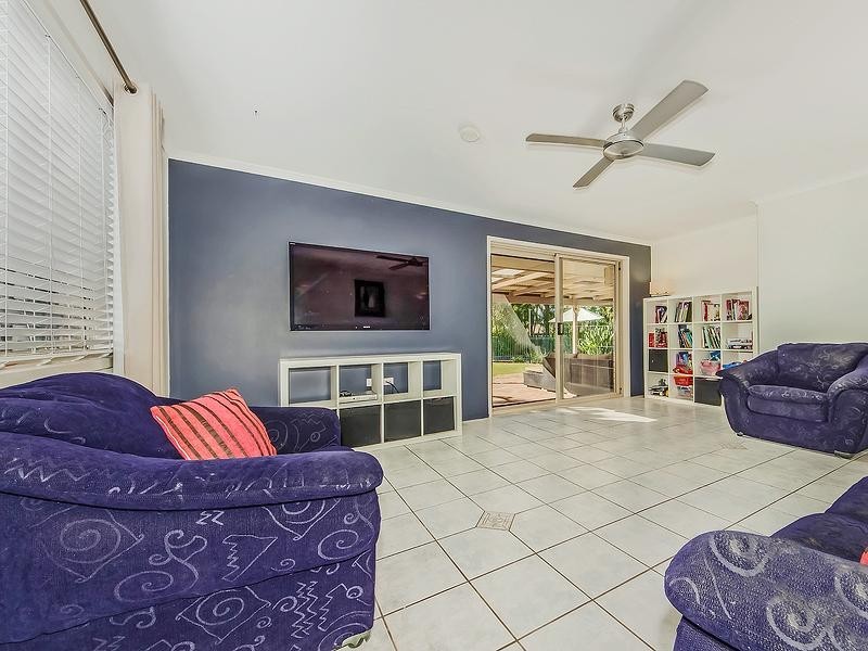 62 Raeside Street, Westlake QLD 4074
