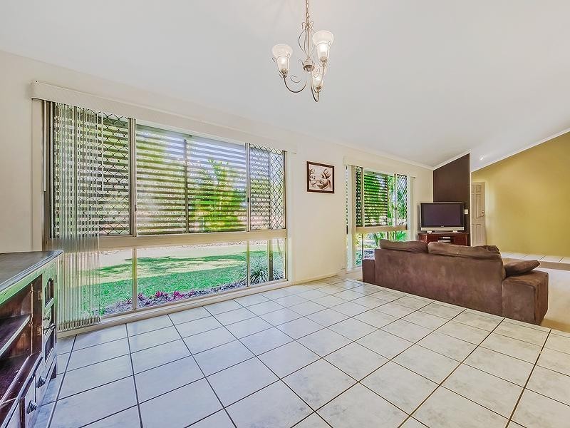 62 Raeside Street, Westlake QLD 4074