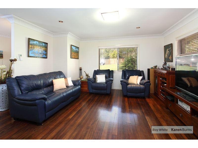 28 Kersley Road, Kenmore QLD 4069