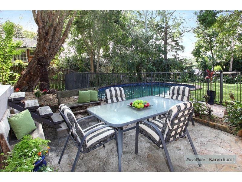 28 Kersley Road, Kenmore QLD 4069