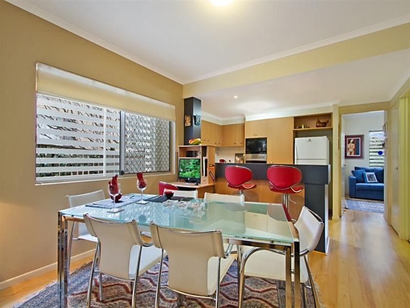 2/29 Ascog Terrace, Toowong QLD 4066