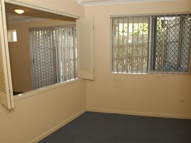 2/44 Lissner Street, Toowong QLD 4066