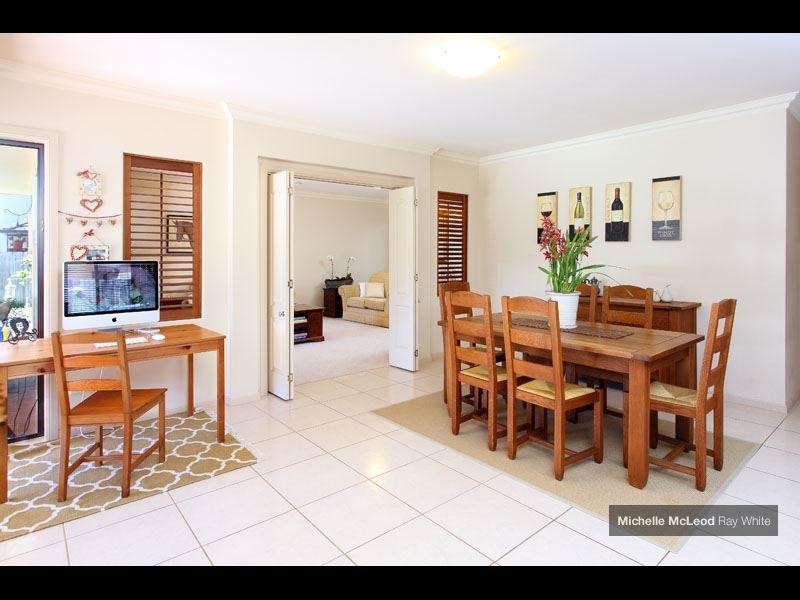 45 Blackbutt Place, Brookfield QLD 4069