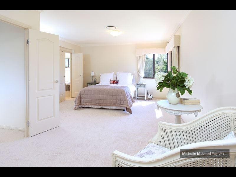 45 Blackbutt Place, Brookfield QLD 4069