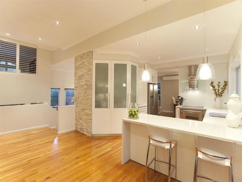 60 Drysdale Crescent, Brookfield QLD 4069