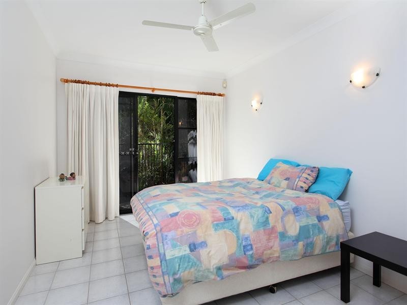 30 Chapel Hill Road, Chapel Hill QLD 4069