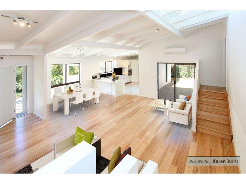 14 Struan Street, Chapel Hill QLD 4069