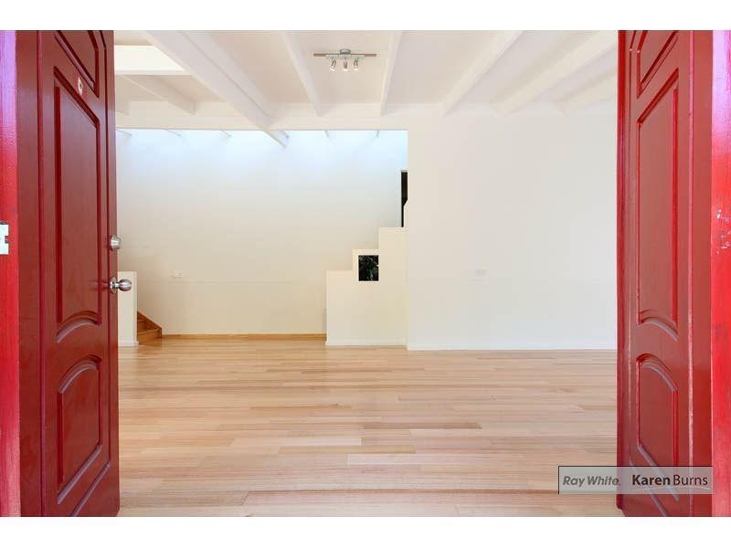 14 Struan Street, Chapel Hill QLD 4069