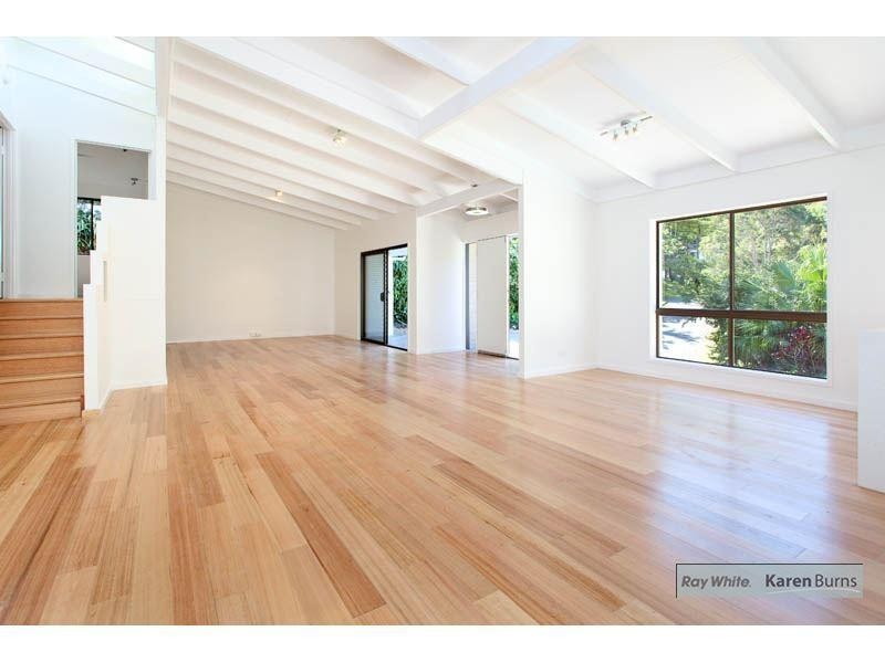 14 Struan Street, Chapel Hill QLD 4069