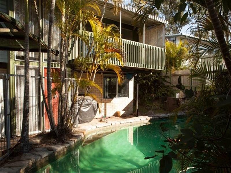 148 Jerrang Street, Indooroopilly QLD 4068