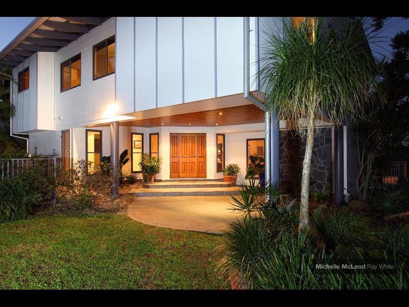 5 Bielby Road, Kenmore QLD 4069