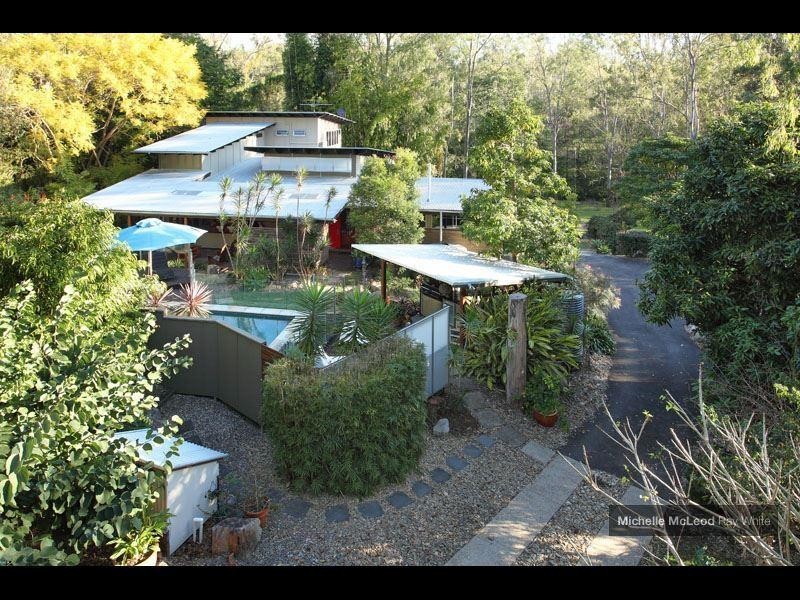 24 Kookaburra Street, Kenmore Hills QLD 4069