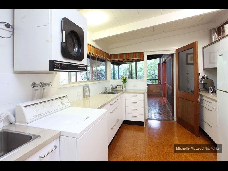 24 Kookaburra Street, Kenmore Hills QLD 4069