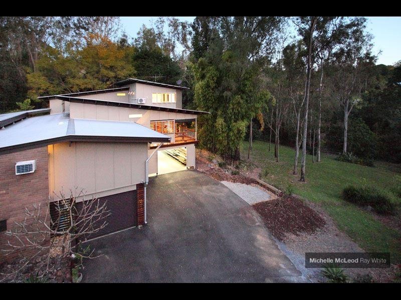 24 Kookaburra Street, Kenmore Hills QLD 4069