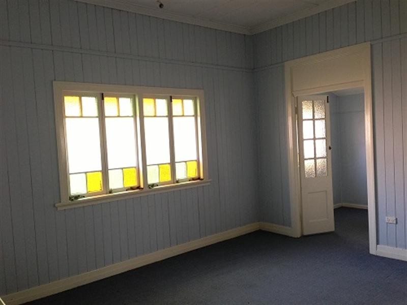 37 Hillsdon Road, Taringa QLD 4068