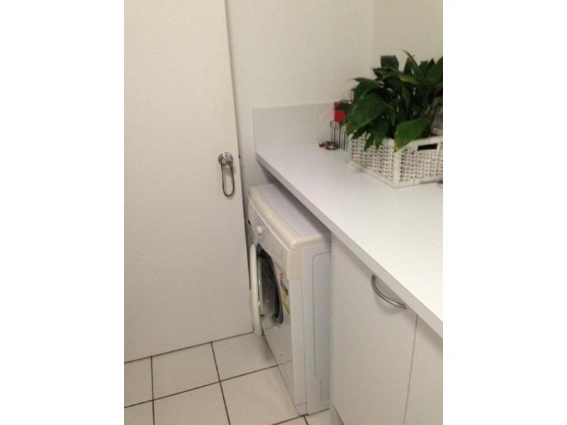 2/47 Elizabeth Street, Toowong QLD 4066