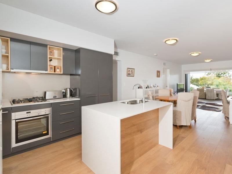 3/27 Elizabeth Street, Toowong QLD 4066