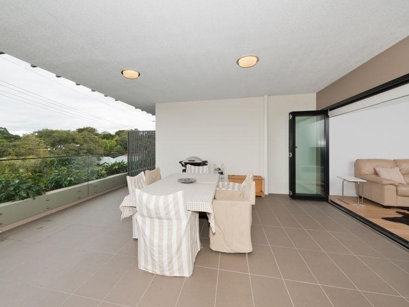 3/27 Elizabeth Street, Toowong QLD 4066