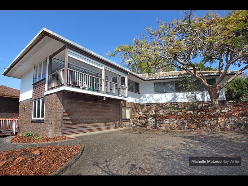 45 Clarina Street, Chapel Hill QLD 4069