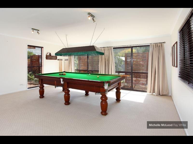 4 Jamner Street, Chapel Hill QLD 4069