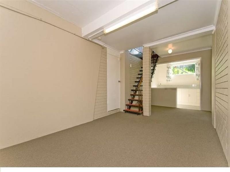 5 Norm Street, Kenmore QLD 4069