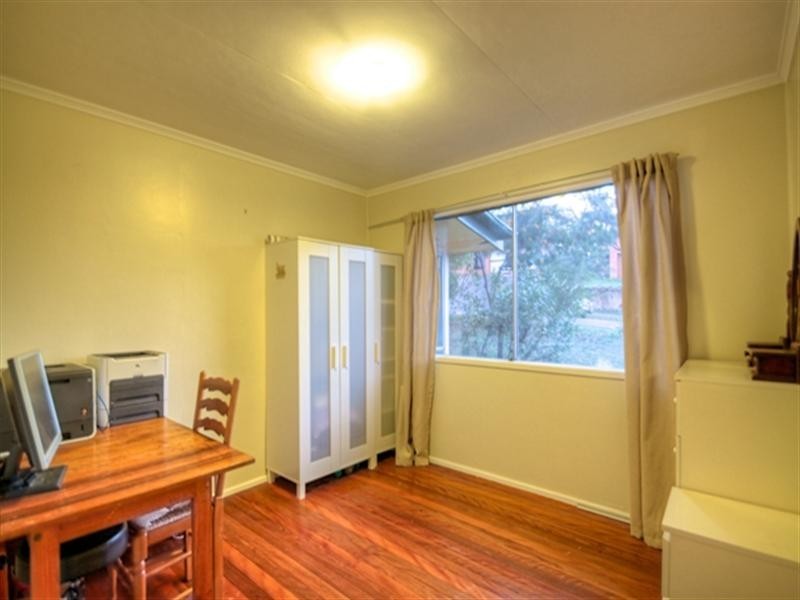 79 Mingera Street, Mansfield QLD 4122