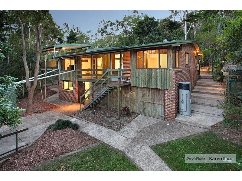 20 Kookaburra Street, Kenmore Hills QLD 4069