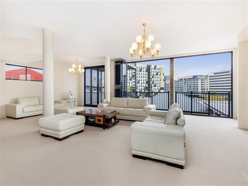 233 Vulture Street, South Brisbane QLD 4101